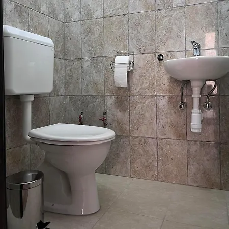 Apartament Ikervar-lak