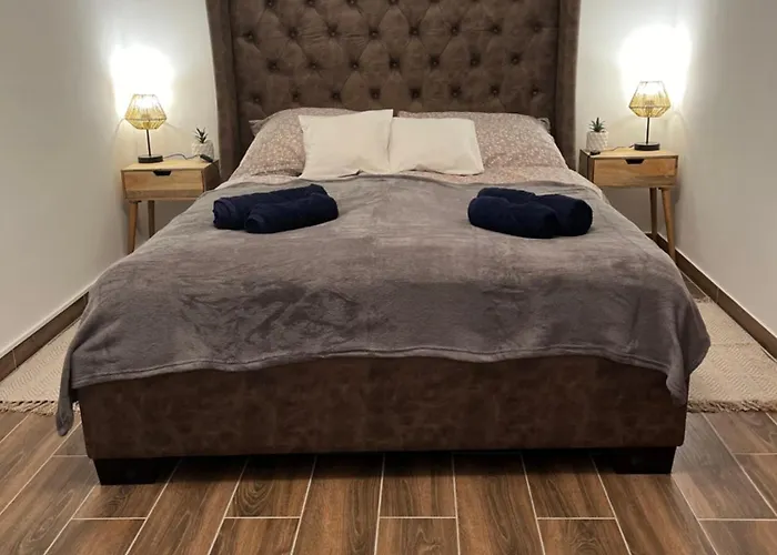 Ikervar-lak * Ikervar