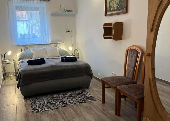 Ikervar-lak * Ikervar